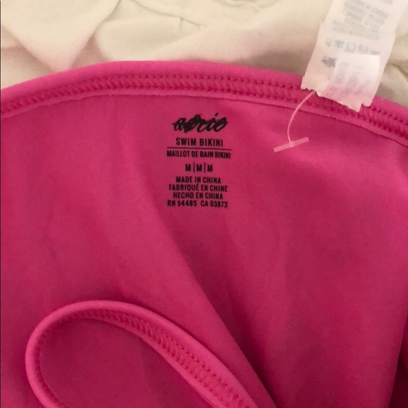 NWOT Aerie pink bikini - Picture 3 of 4